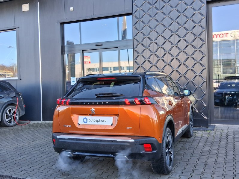 Peugeot 2008 GT 1.2 PureTech 114 kW full