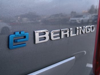 Citroën ë-Berlingo SHINE ELEKTROMOTOR 100kW AT full