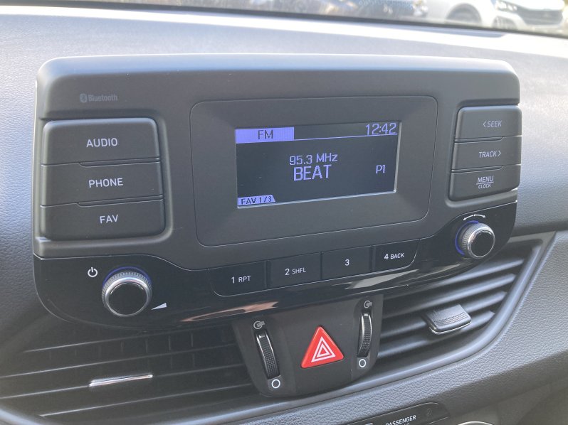 Hyundai i30 START PLUS 1.5 DPi 81 kW full