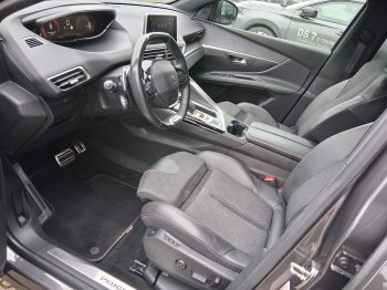 Peugeot 5008 GT LINE 1.6 PureTech 133 kW full