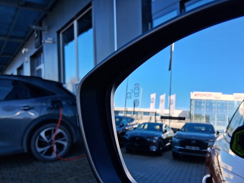 Peugeot 2008 GT 1.2 PureTech 114 kW full