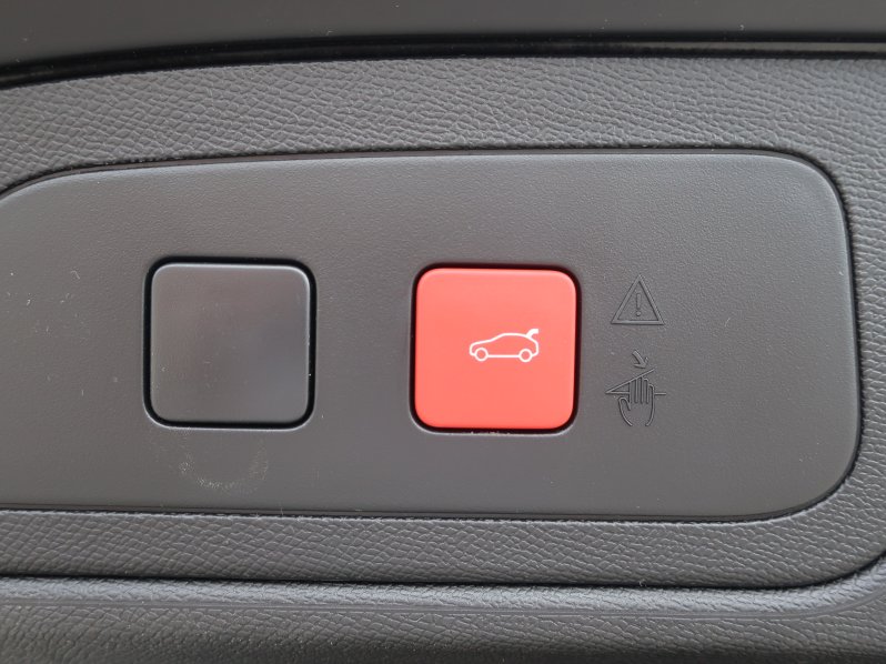 DS Automobiles DS7 7 RIVOLI 1.5 BlueHDi 130k EAT8 full