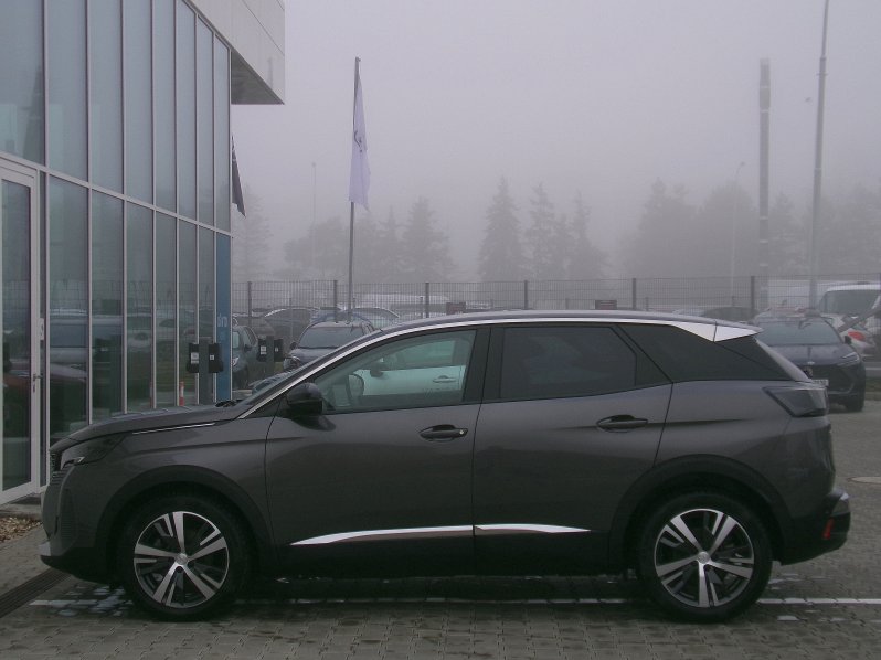 Peugeot 3008 ALLURE PACK 1,5 BlueHDi 96kW full