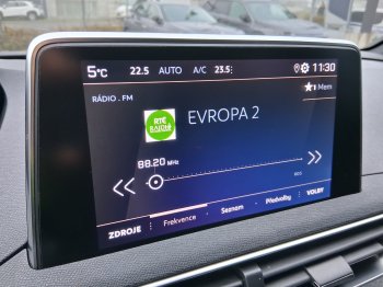 Peugeot 5008 GT LINE 1.6 PureTech 133 kW full