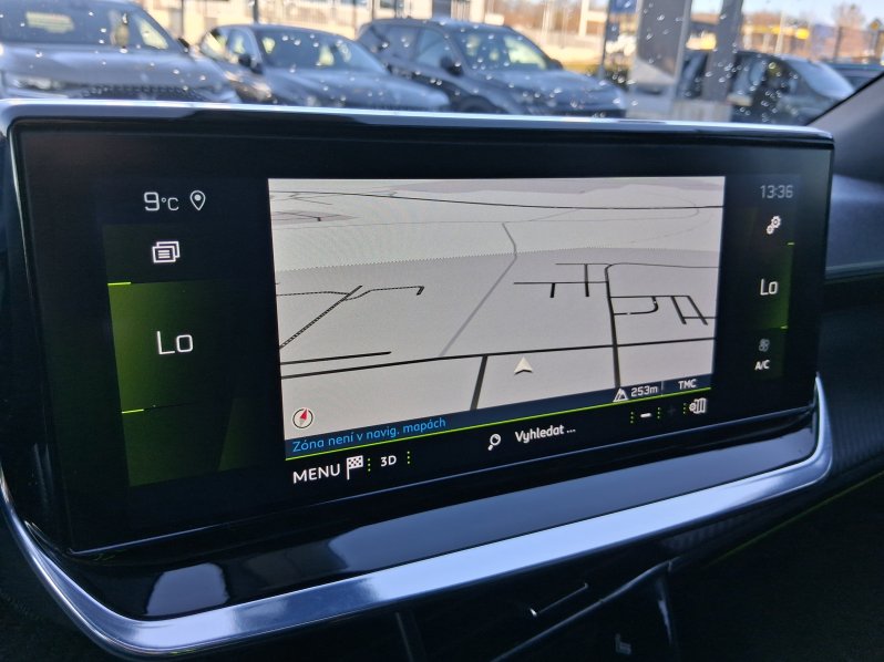 Peugeot 2008 GT 1.2 PureTech 114 kW full