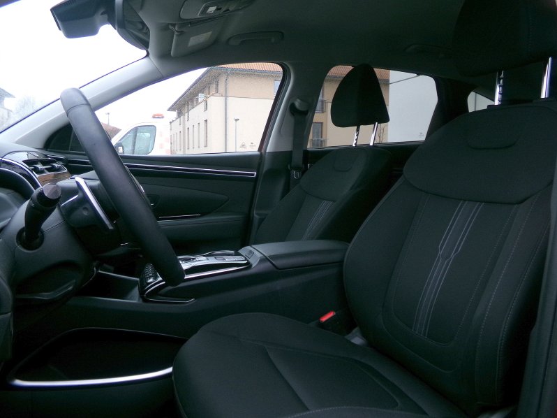 Hyundai Tucson STYLE 1,6 T-GDi HEV 169kW AT full