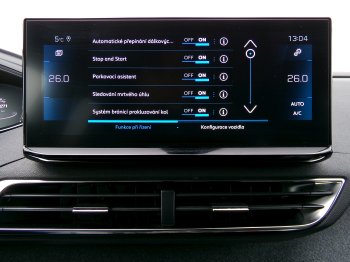 Peugeot 3008 ALLURE PACK 1,5 BlueHDi 96kW full