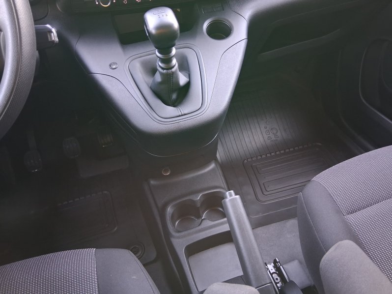 Toyota ProAce City CREWCAB ACTIVE 1.5 D-4D 75 kW full