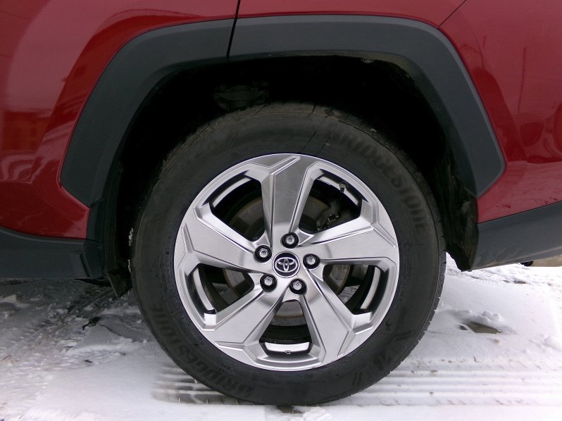 Toyota RAV4 EXECUTIVE 2,5 HEV 4×4 163kW AT full