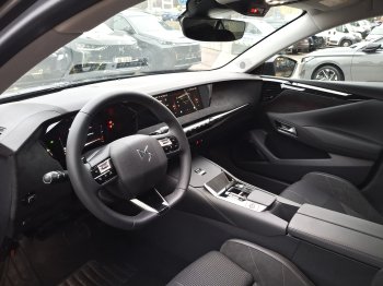 DS Automobiles DS4 EDITION FRANCE 1,5 BlueHDi 130 full