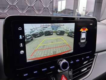 Hyundai i30 FAMILY 1.5 T-GDi MHEV 103 kW full