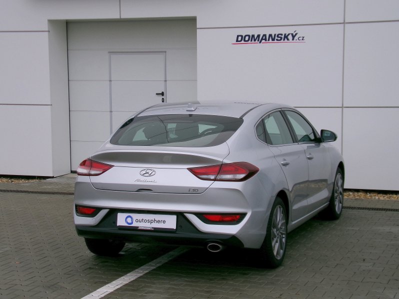 Hyundai i30 FB STYLE+ NAV 1,4 T-GDI 103kW full
