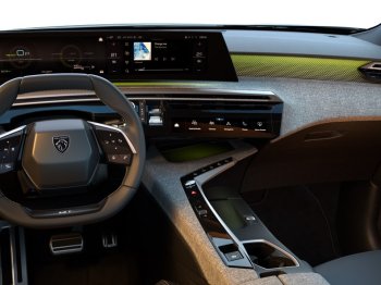 Peugeot 5008 5008 GT Hybrid 145 e-DCS6 full