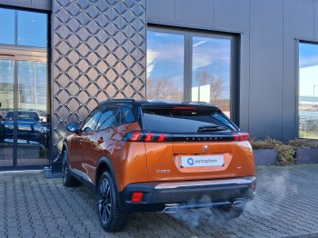 Peugeot 2008 GT 1.2 PureTech 114 kW full