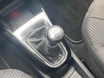 Citroën C3 EXCLUSIVE 1.4 VTi 70 kW full