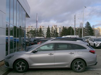 Hyundai i30 WG SMART 1,5 TGDi MHEV 117kW full