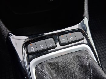 Opel Crossland EDITION 1.2 TURBO 81 kW full