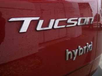 Hyundai Tucson STYLE 1,6 T-GDi HEV 169kW AT full