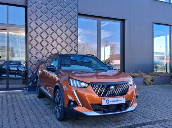 Peugeot 2008 GT 1.2 PureTech 114 kW full