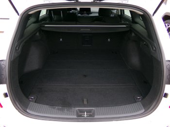 Hyundai i30 SMART+ NAV 1,5 TGDI MHEV 117kW full