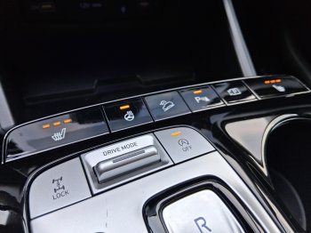 Hyundai Tucson STYLE 1.6 CRDi 4×4 100 kW full