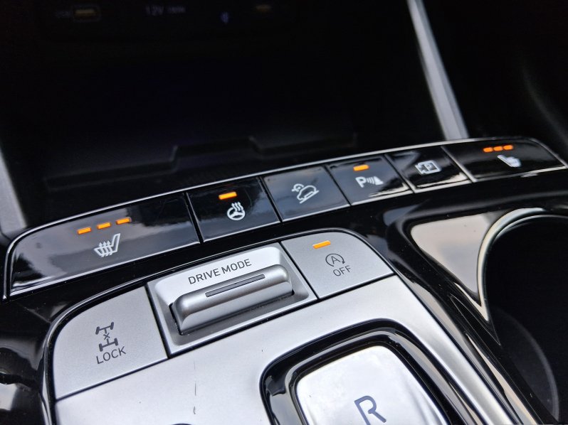 Hyundai Tucson STYLE 1.6 CRDi 4×4 100 kW full