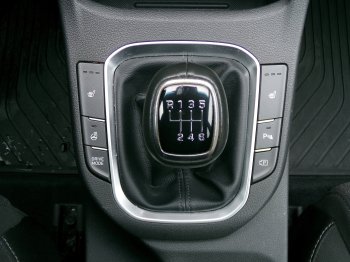 Hyundai i30 SMART+ NAV 1,5 TGDI MHEV 117kW full