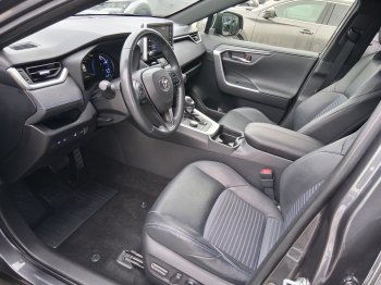 Toyota RAV4 SELECTION 2.5 Hyb. 160 kW full