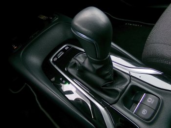 Toyota Corolla SD STYLE 1,8 HEV 103kW AT full