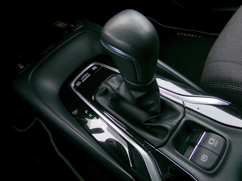 Toyota Corolla SD STYLE 1,8 HEV 103kW AT full