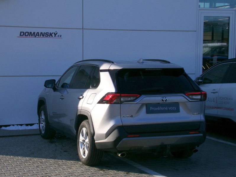 Toyota RAV4 COMFORT 2,5 HEV 4×4 163kW AT full