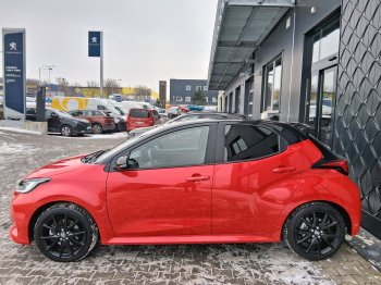 Toyota Yaris SELECTION STYLE 1.5 Hyb. 85 kW full