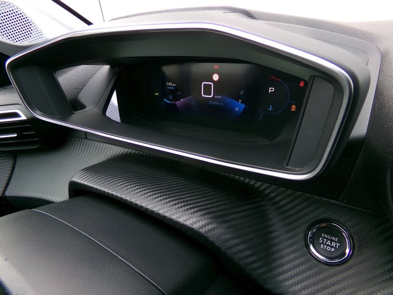 Peugeot 208 ALLURE PACK 1,2 74kW  AT8 full