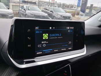 Peugeot 2008 ACTIVE PACK 1.2 PureTech 96 kW full