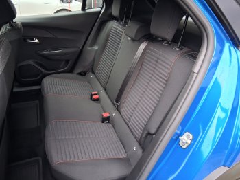 Peugeot 2008 ACTIVE PACK 1.2 PureTech 96 kW full