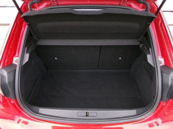 Peugeot 208 ALLURE PACK 1,2 74kW  AT8 full