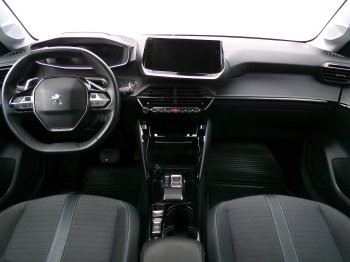 Peugeot 208 ALLURE PACK 1,2 74kW  AT8 full