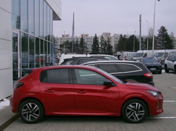 Peugeot 208 ALLURE PACK 1,2 74kW  AT8 full