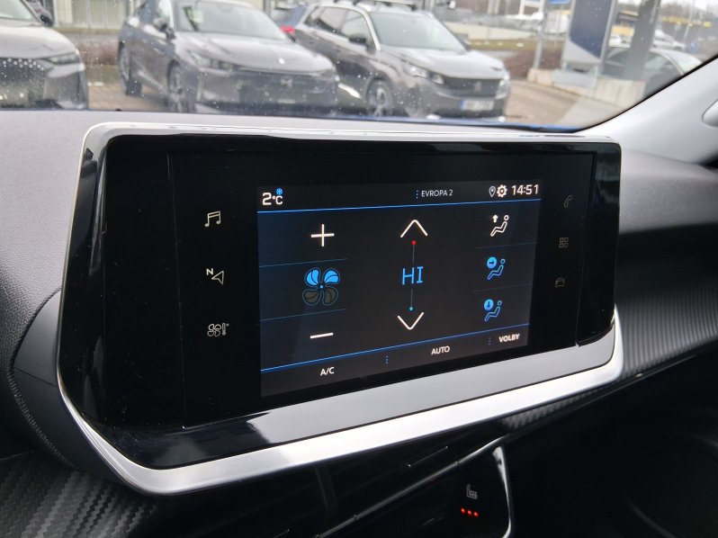 Peugeot 2008 ACTIVE PACK 1.2 PureTech 96 kW full