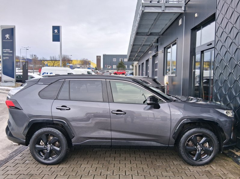 Toyota RAV4 SELECTION 2.5 Hyb. 160 kW full