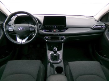 Hyundai i30 SMART+ NAV 1,5 TGDI MHEV 117kW full