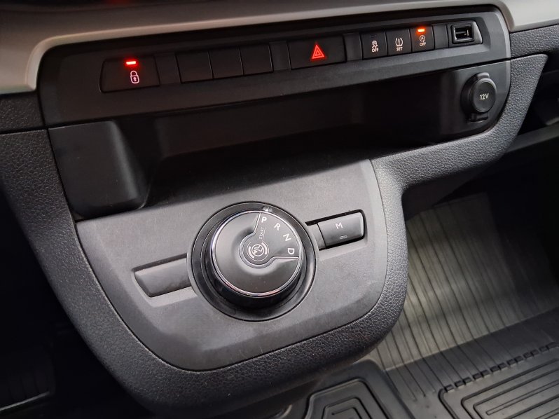 Toyota ProAce Verso SHUTTLE 2.0 D-4D 130kW 8 míst full