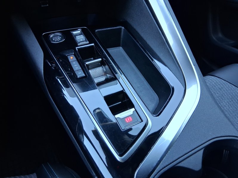 Peugeot 5008 ALLURE PACK 1.5 BHDi 96 kW full