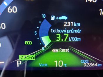 Toyota Yaris Cross COMF. STYLE TECH 1.5 Hyb. 85kW full