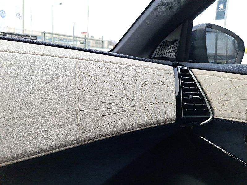 DS Automobiles DS7 DS 7 JULES VERNE 1.5 BlueHDi full