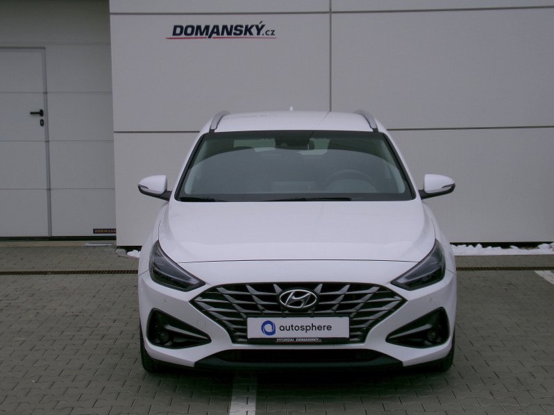 Hyundai i30 SMART+ NAV 1,5 TGDI MHEV 117kW full