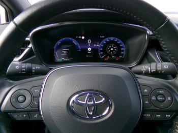 Toyota Corolla TS STYLE 1,8 HEV AT full