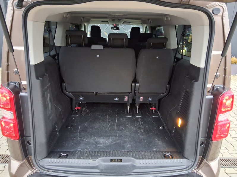 Toyota ProAce Verso SHUTTLE 2.0 D-4D 130kW 8 míst full