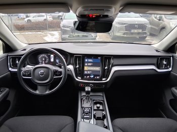 Volvo V60 MOMENTUM 2.0 D3 110 kW full