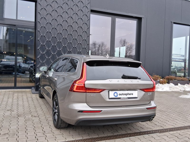 Volvo V60 MOMENTUM 2.0 D3 110 kW full